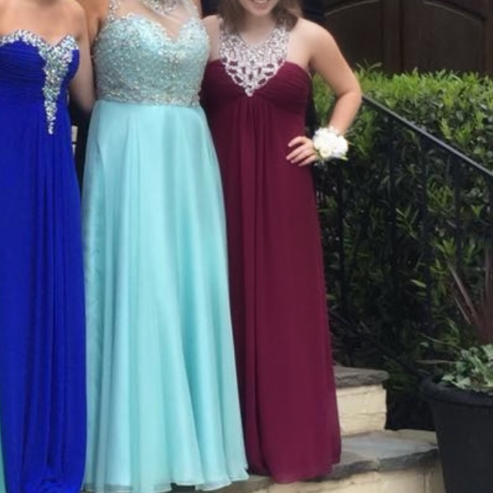 Prom dress - Picture 6 of 7